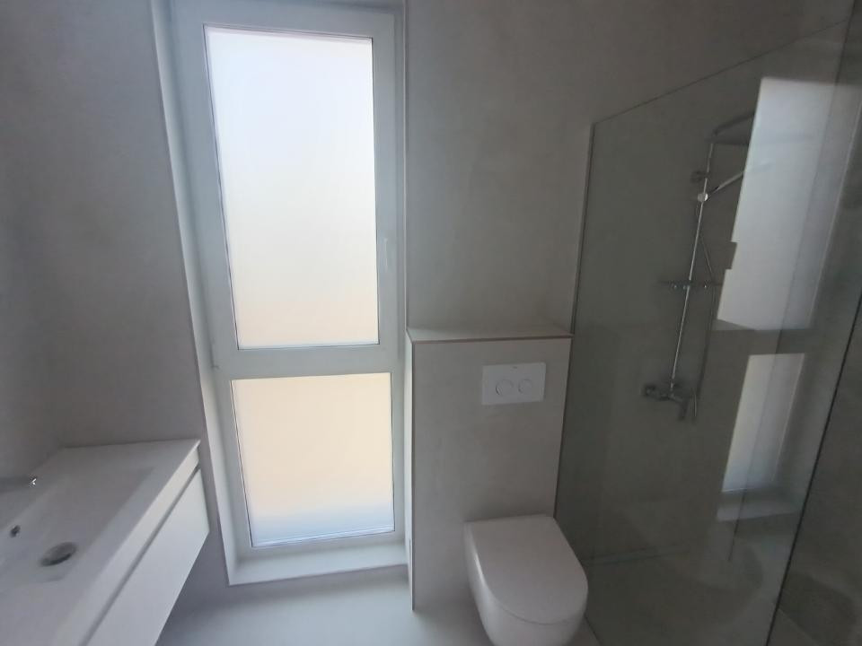 Apt. 3 camere,terasă panoramică ,comision zero,intabulat, loc de parcare inclus