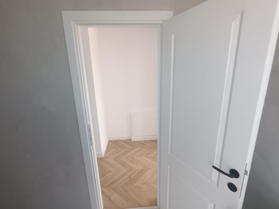 Apt. 3 camere,terasă panoramică ,comision zero,intabulat, loc de parcare inclus