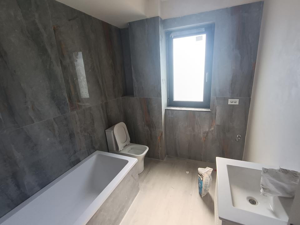 Apt premium 2 camere  58 mp  plus terasă de 38 mp acoperita , comision zero