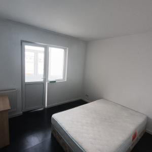 APARTAMENT 2 CAM, ALEXANDRU, MOBILAT SI UTILAT, LICEUL MIRON COSTIN