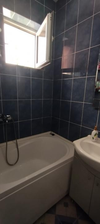 APARTAMENT 2 CAMERE, ETAJ 3, MOBILAT SI UTILAT, PODU ROS