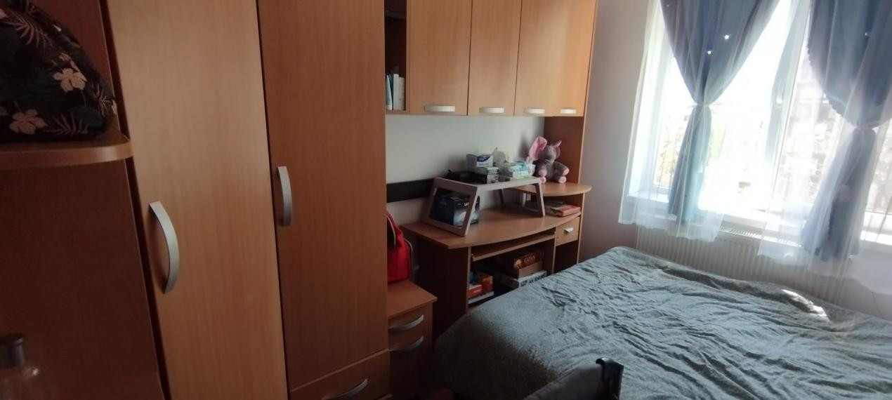 APARTAMENT 2 CAMERE, ETAJ 3, MOBILAT SI UTILAT, PODU ROS