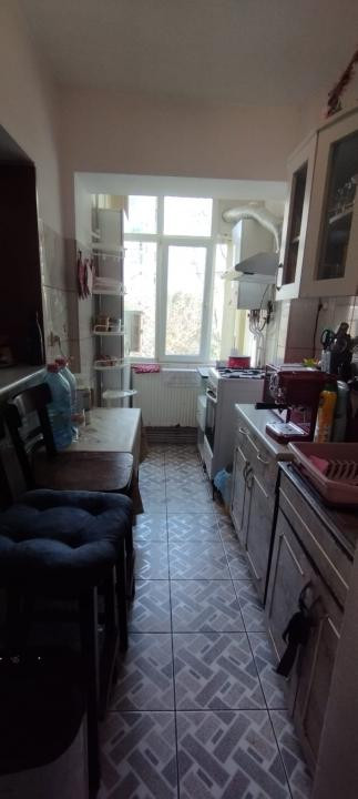 APARTAMENT 2 CAMERE, ETAJ 3, MOBILAT SI UTILAT, PODU ROS