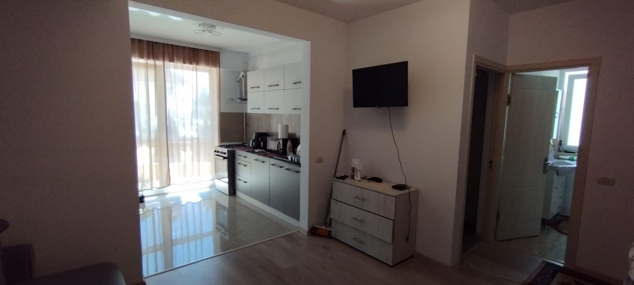 APARTAMENT 2 CAMERE, PARTER, MOBILAT SI UTILAT, PARCARE, VALEA LUPULUI