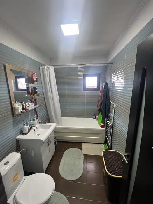 Apartament 2 camere decomandat + parcare | Lunca Cetățuii 