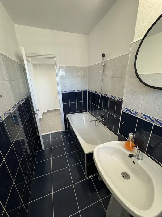 Apartament 50 mp, Podu Ros, fara risc seismic