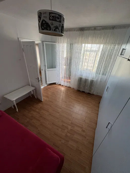 Apartament 50 mp, Podu Ros, fara risc seismic