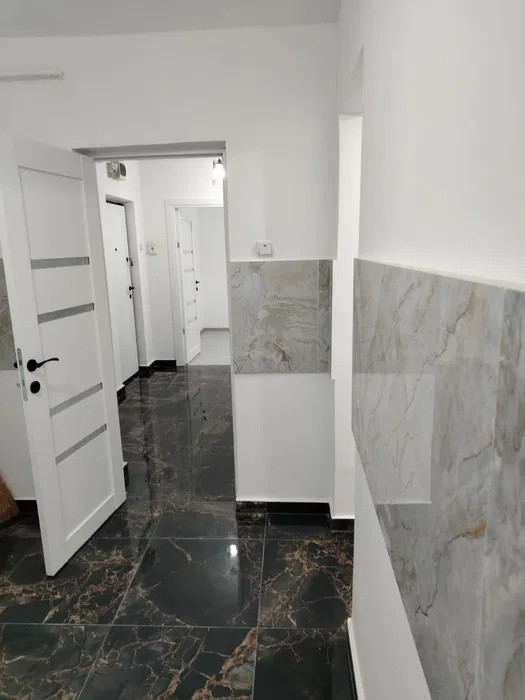 Apartament 3 camere decomandat, etaj 2, Tătărași 