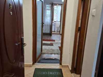 Garsonieră Tatarasi .complet mobilată și utilată, etajul 1