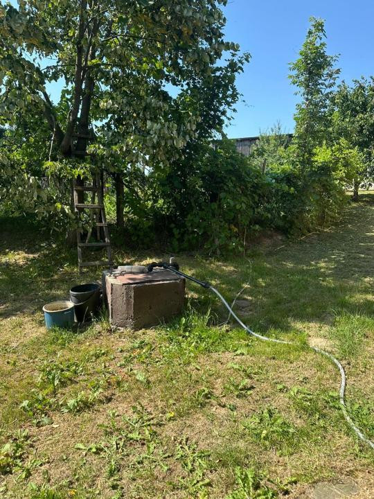 Casă cu teren de 5.700 mp, Pădureni,se accepta si schimb cu apt in Iasi