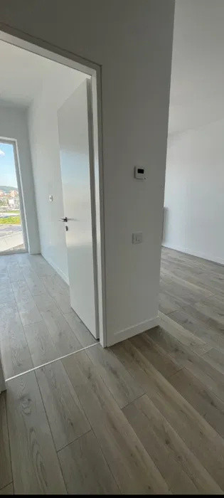 APARTAMENT CU 2 CAMERE, COMPLEX REZIDENTIAL NOU, LOC DE PARCARE INCLUS, PODU ROS