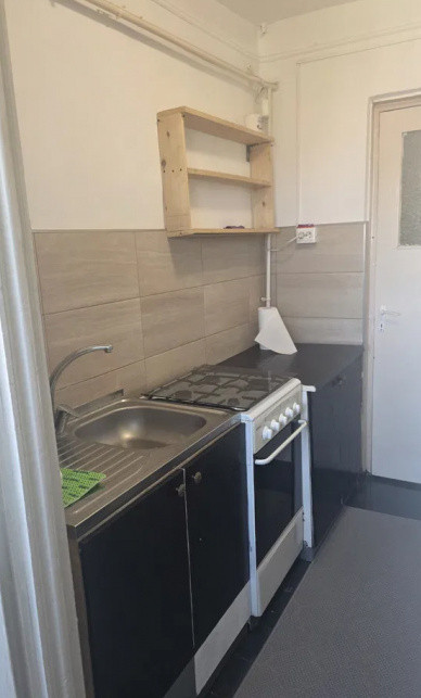 Apartament 2 camere decomandat –zona Hala Centrala Iasi