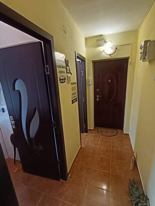 Apartament 2 camere– Ultracentral, langa Mama Mia, etaj intermediar