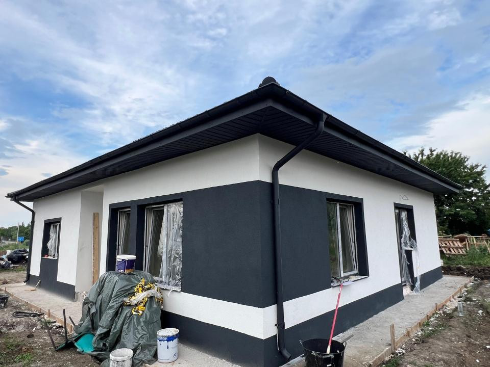 Casa Plan Parter 4 camere Rediu-Horlesti 