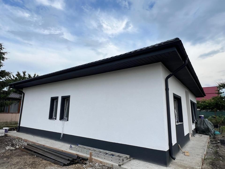 Casa Plan Parter 4 camere Rediu-Horlesti 