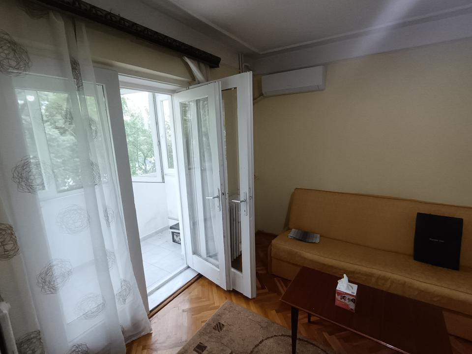 Apartament 2 camere– Ultracentral, langa Mama Mia, etaj intermediar