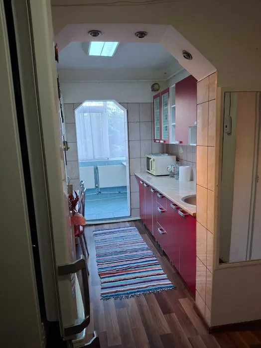 APARTAMENT 2 CAMERE, ETAJ 2, BLOC FARA RISC, MOBILAT SI UTILAT, NEGOCIABIL DACIA