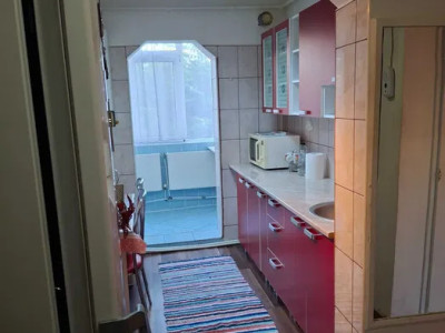 APARTAMENT 2 CAMERE, ETAJ 2, BLOC FARA RISC, MOBILAT SI UTILAT, NEGOCIABIL DACIA