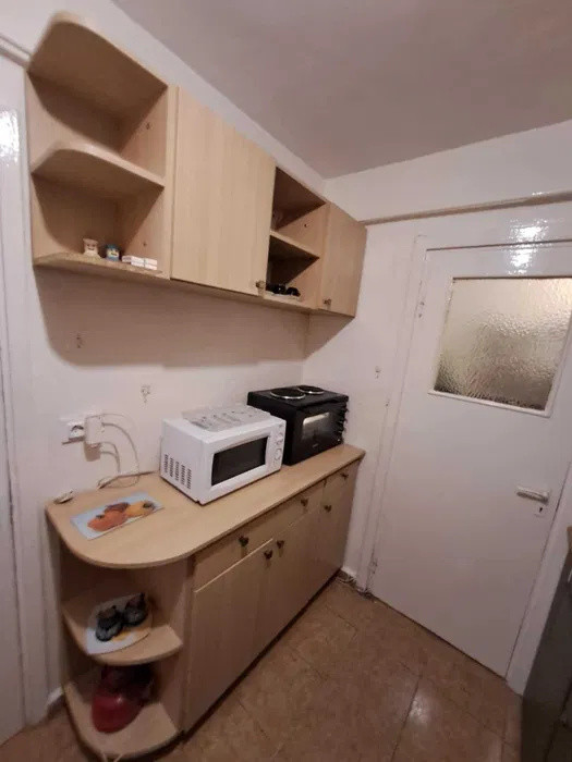 Apartament 3 camere, etaj 1 – Tătărași (Dispecer) – pet friendly