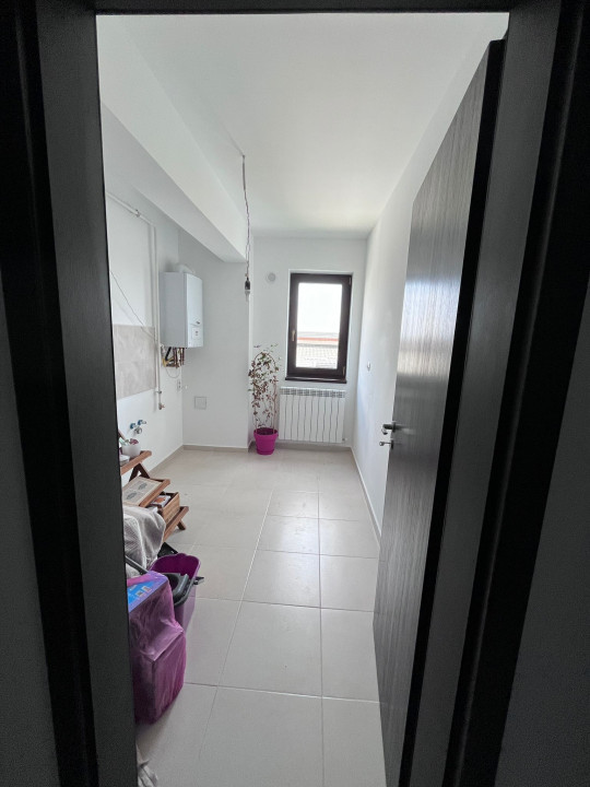 APARTAMENT IN BLOC NOU, ETAJ 2/3, MUTARE IMEDIATA