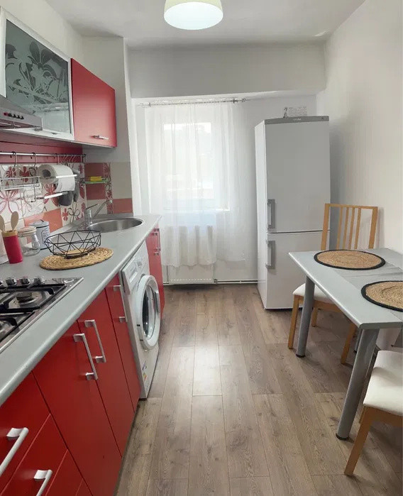APARTAMENT 2 CAMERE, DECOMANDAT, MOBILAT SI UTILAT, ET.1, PACURARI, MOARA DE FOC