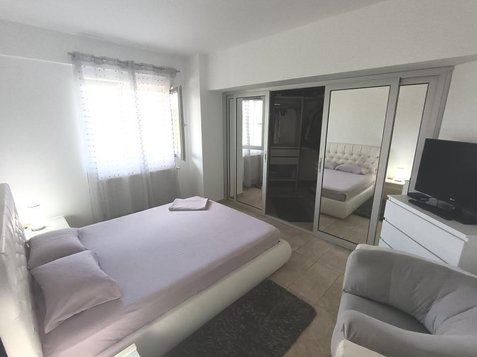 Apt 2 cam. 49.81 m.p. mobilat si utilat