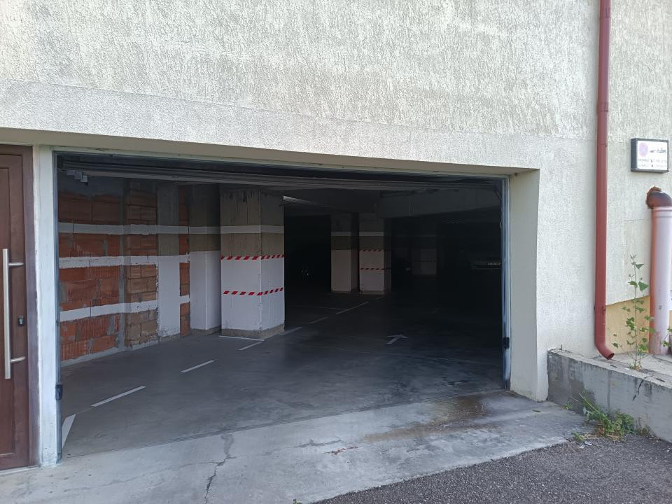 Apt 2 cam. 49.81 m.p. mobilat si utilat