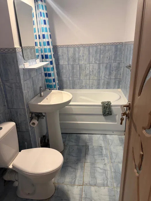 Apartament cu 3 camere decomandat – Ultracentral, Bulevardul Independenței