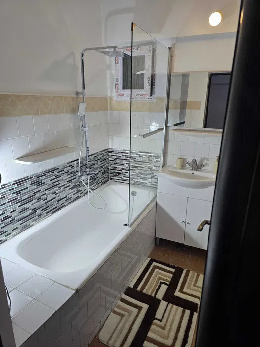 Apartament 3 camere decomandat – Centru-Gara