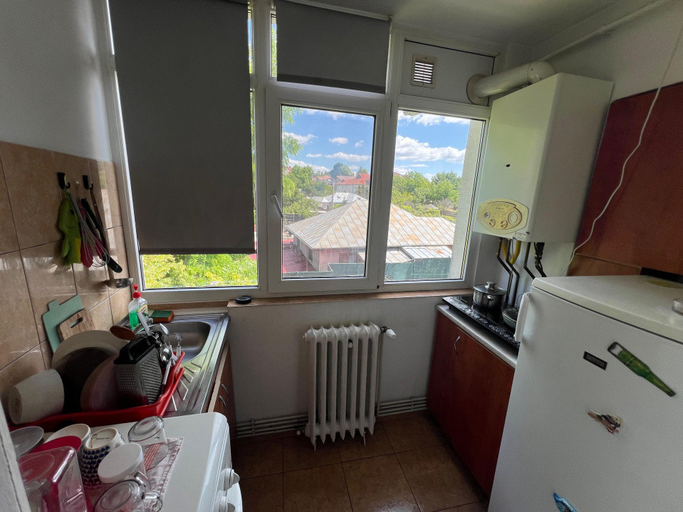 Apartament 1 camera decomandat Podul de Fier -Targu Cucu