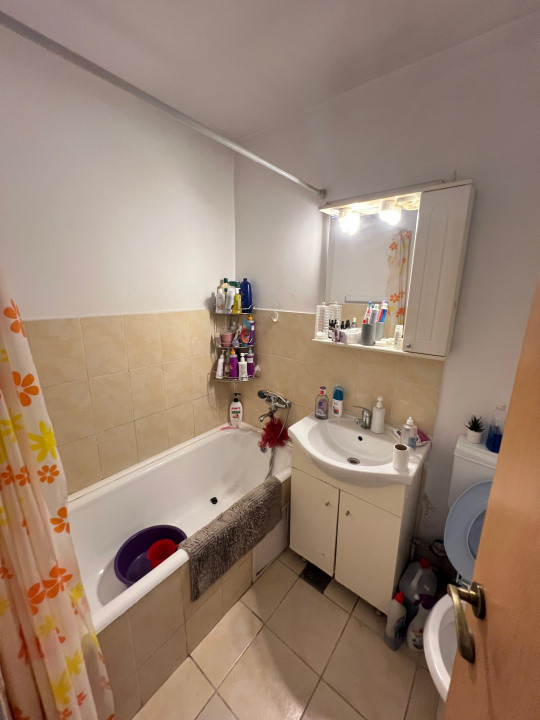Apartament 1 camera decomandat Podul de Fier -Targu Cucu