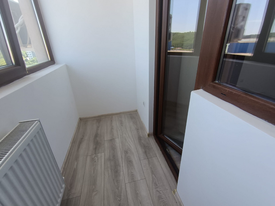 APARTAMENT 2 CAMERE, BLOC NOU, ETAJ INTERMEDIAR, NICOLINA- CUG