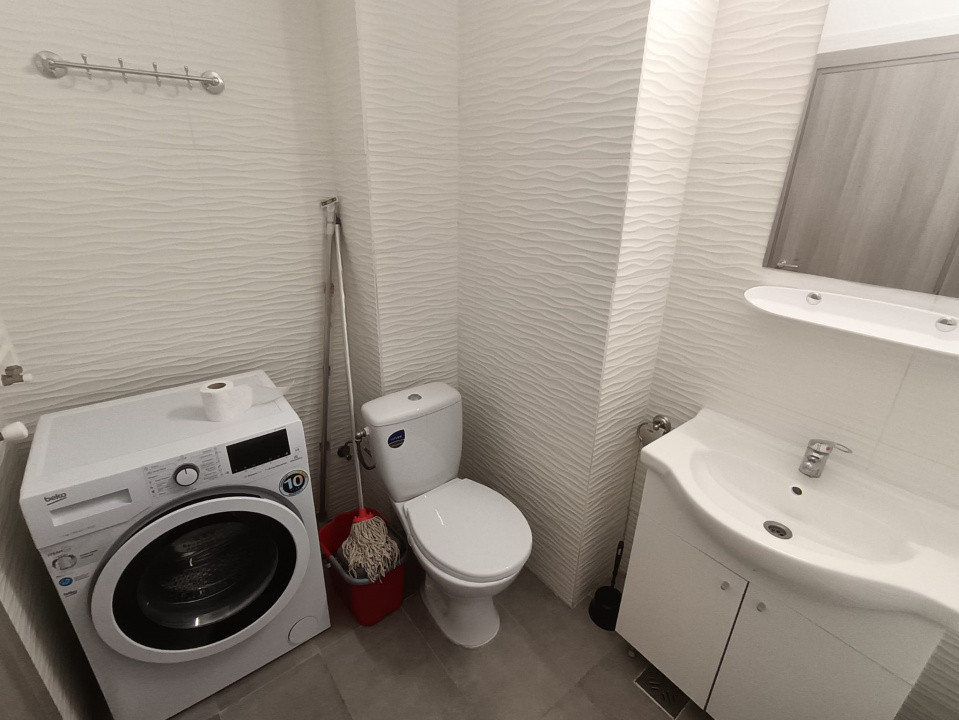 APARTAMENT 2 CAMERE, BLOC NOU, ETAJ INTERMEDIAR, NICOLINA- CUG