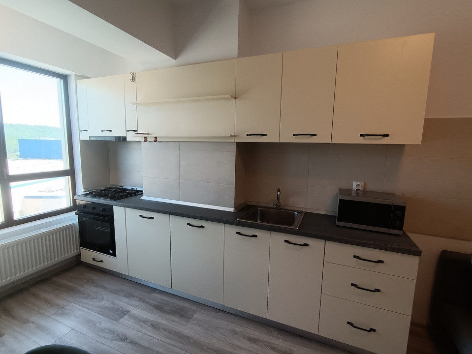 APARTAMENT 2 CAMERE, BLOC NOU, ETAJ INTERMEDIAR, NICOLINA- CUG