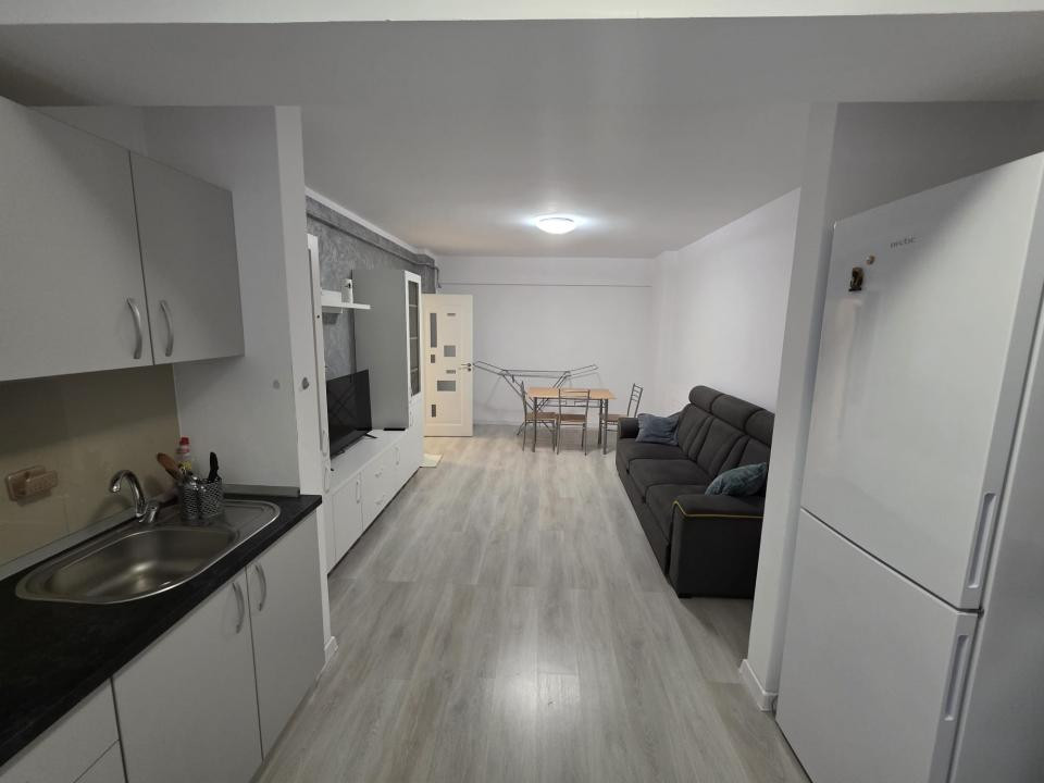 Apartament 3 camere decomandat – Rediu, aproape de capăt Păcurari