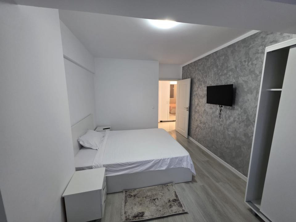 Apartament 3 camere decomandat – Rediu, aproape de capăt Păcurari