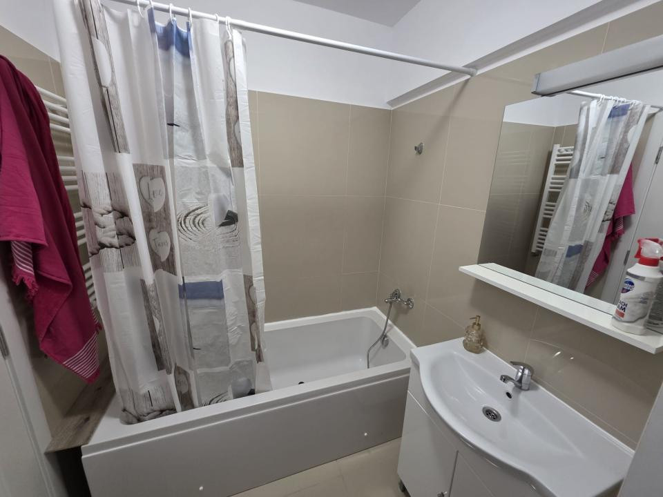 Apartament 3 camere decomandat – Rediu, aproape de capăt Păcurari