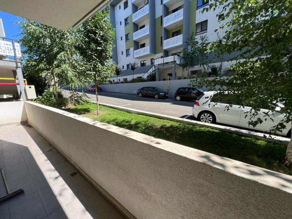 Apartament 2 camere bloc nou Pacurari-Kaufland