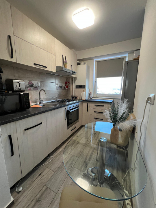 Apartament 2 camere mobilat și utilat et  1 Pacurari-Unicredit
