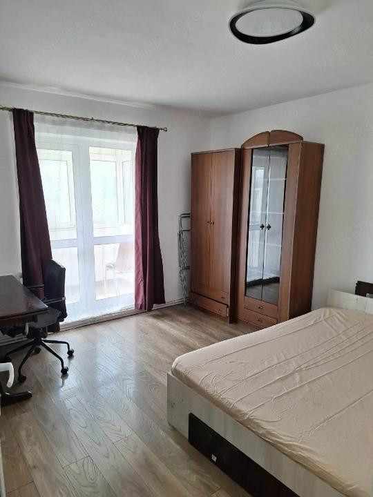 APARTAMENT 3 CAMERE DECOMANDAT, BAZA 3