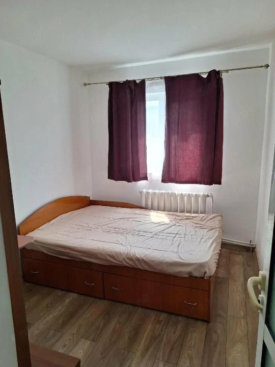 APARTAMENT 3 CAMERE DECOMANDAT, BAZA 3