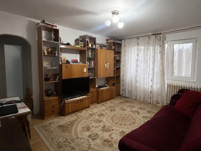Apartament 3 camere Pacurari 