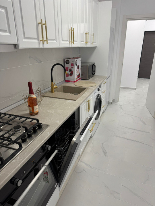 Apartament superb cu 2 camere de închiriat – Unirea Towers, Podu Roș