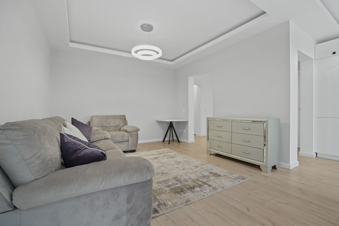 APARTAMENT 3 CAMERE DECOMANDAT MOBILAT, BLOC NOU, LUX