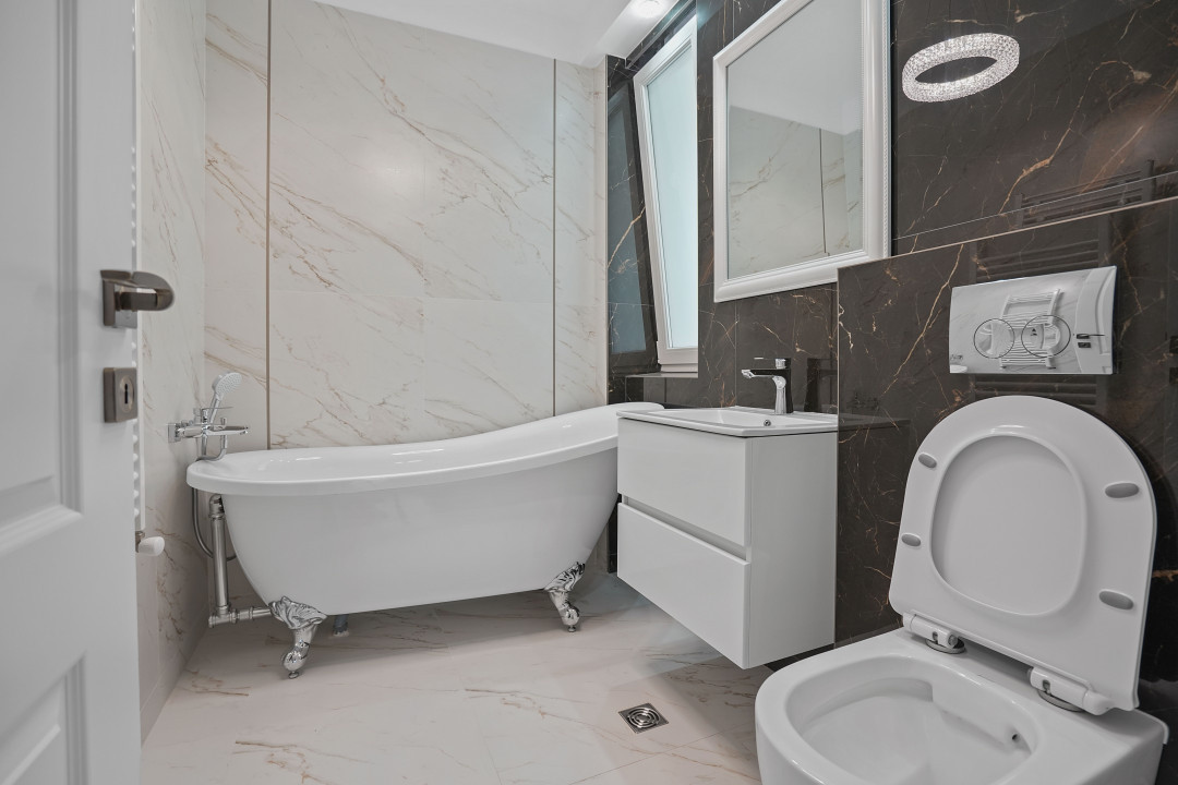 APARTAMENT 3 CAMERE DECOMANDAT MOBILAT, BLOC NOU, LUX