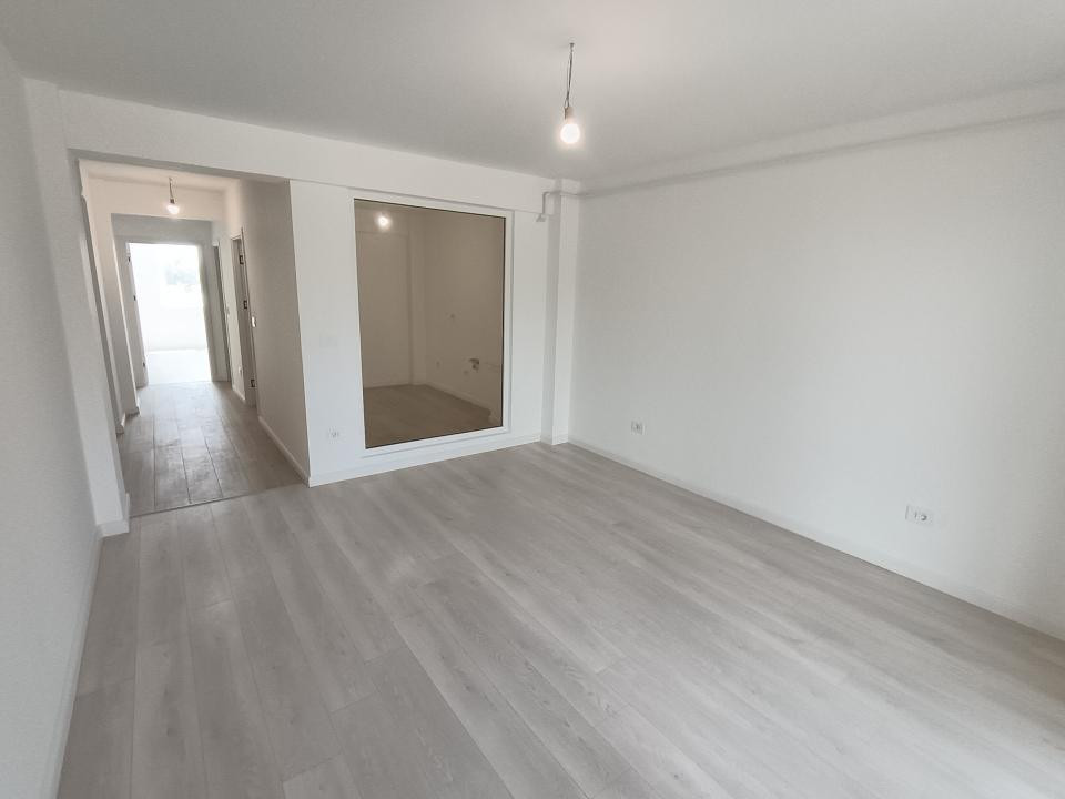 Apt cu 2 camere decomandat , Valea Lupului , intabulat, parcare si TVA inclus