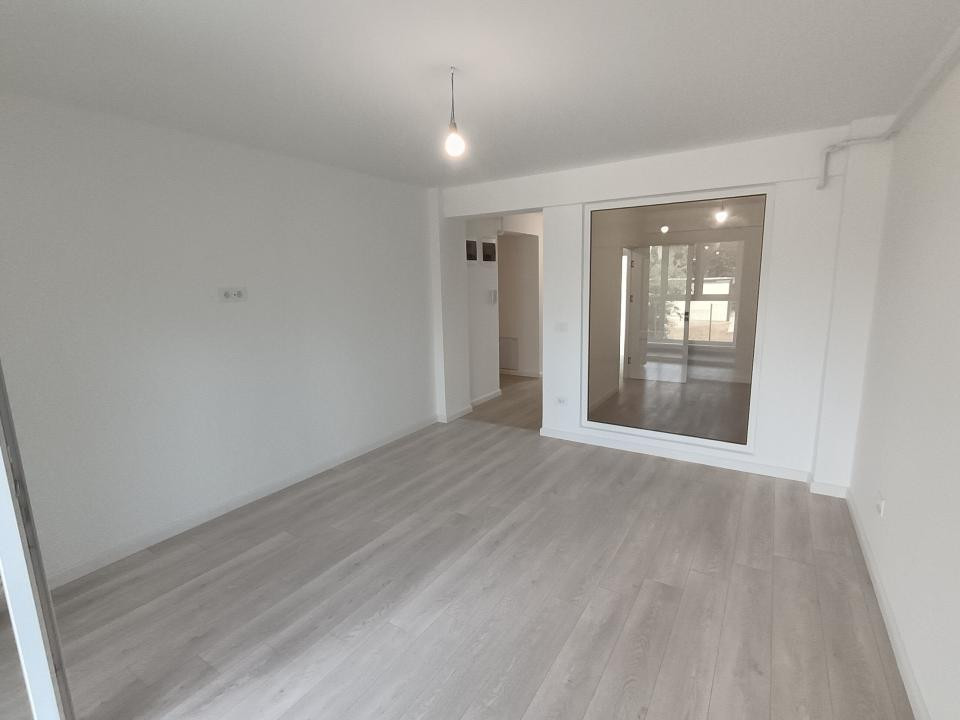 Apt cu 2 camere decomandat , Valea Lupului , intabulat, parcare si TVA inclus