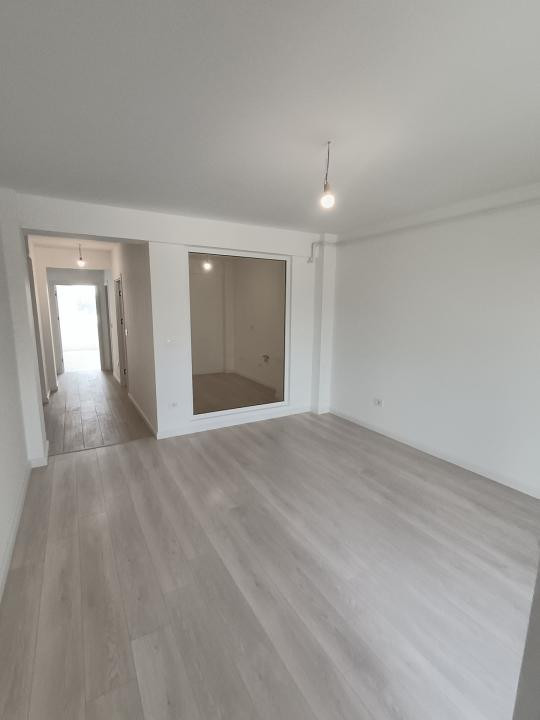 Apt cu 2 camere decomandat , Valea Lupului , intabulat, parcare si TVA inclus
