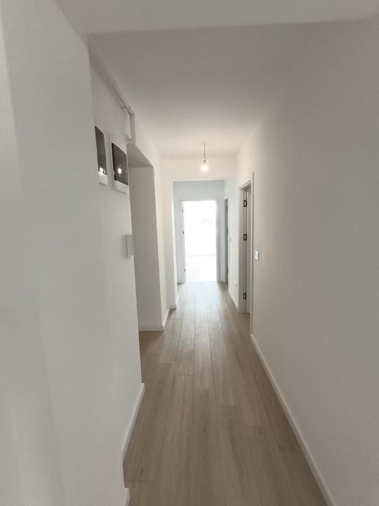 Apt cu 2 camere decomandat , Valea Lupului , intabulat, parcare si TVA inclus