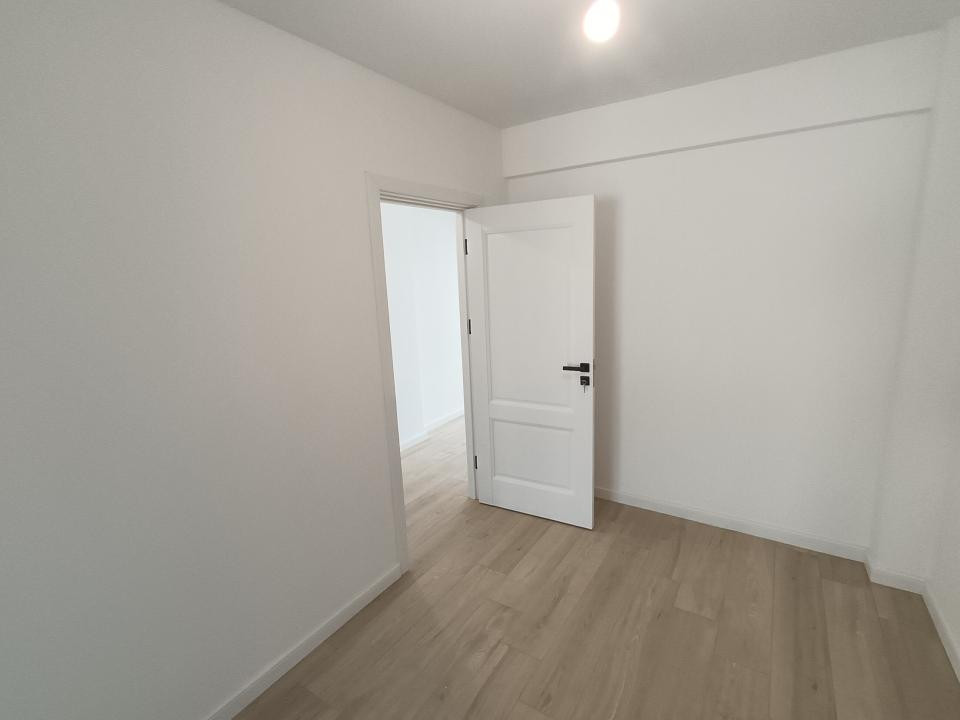 Apt cu 2 camere decomandat , Valea Lupului , intabulat, parcare si TVA inclus
